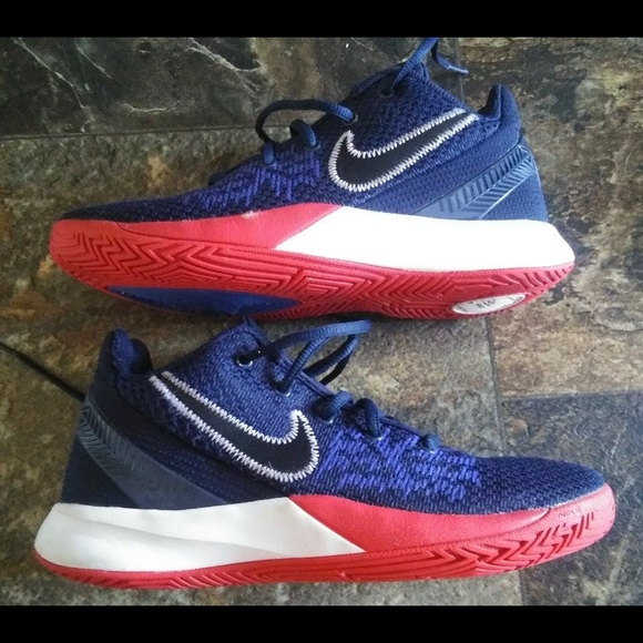 Nike Kids Basketball Shoes 13c Kyrie Flytrap II Blue Red White - Picture 2 of 7
